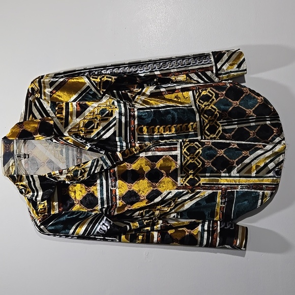Colorful Geometric Patterned Velvety Shirt Open-front - Picture 1 of 10